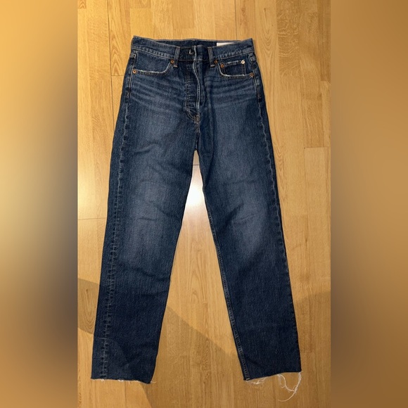 GAP Blue Jeans Tall - Picture 4 of 4